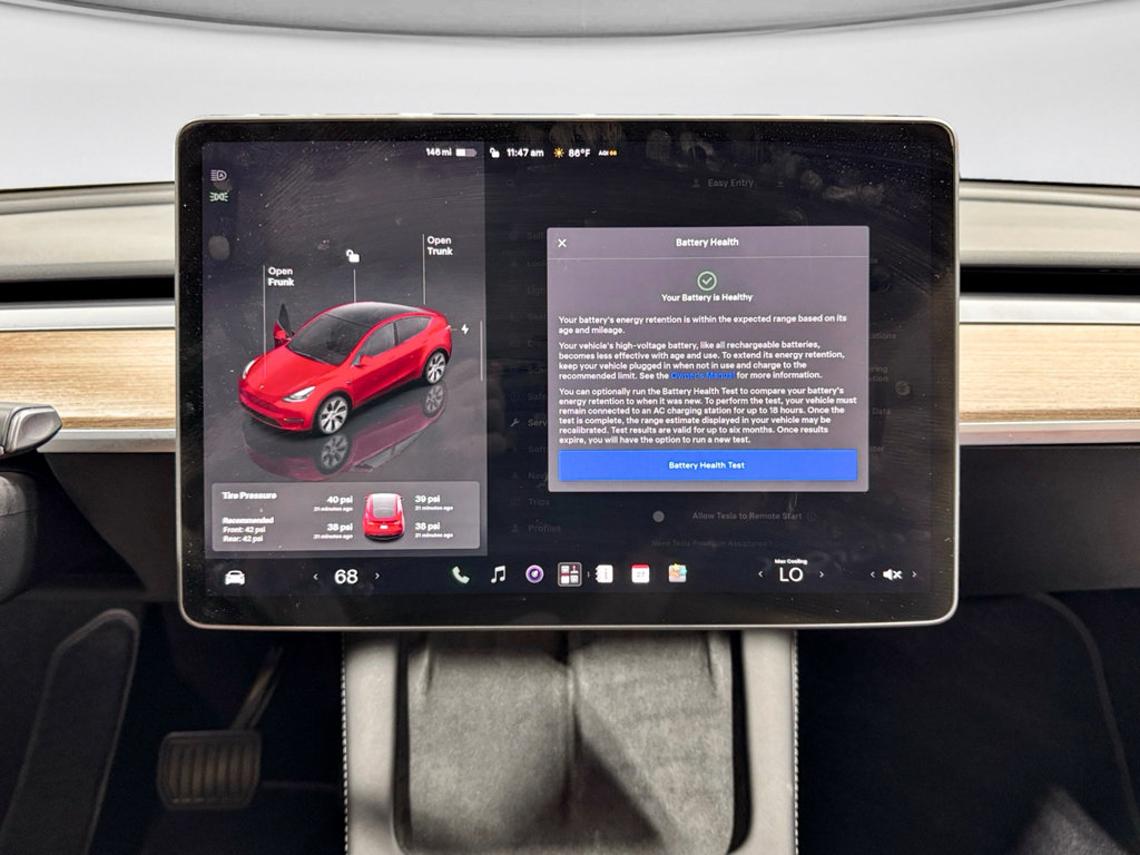 Used 2024 Tesla Model Y Long Range AWD/4WD image 12