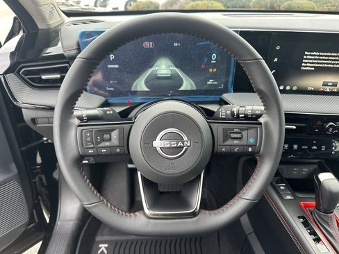 New 2026 Nissan Kicks SR image 23