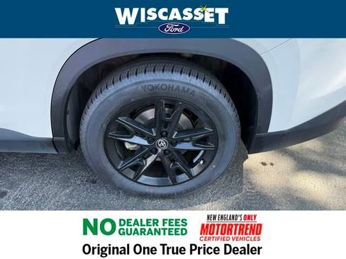 Used 2024 Toyota Grand Highlander Limited image 26