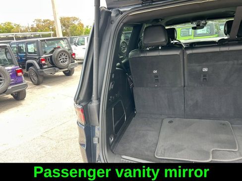 Used 2024 Jeep Wagoneer Series II AWD/4WD image 32