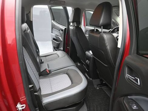 Used 2019 Chevrolet Colorado Z71 AWD/4WD image 31