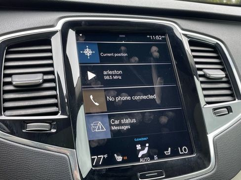 Used 2022 Volvo XC90 T6 Momentum w/ Advanced Package image 11