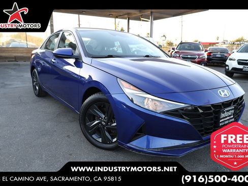 Used 2021 Hyundai Elantra SEL image 1