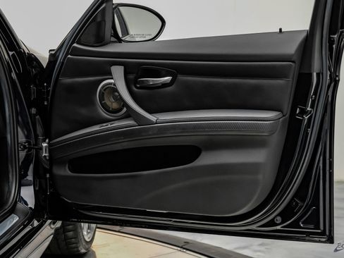 Used 2011 BMW M3 Sedan RWD image 90