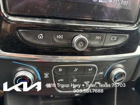 Used 2020 Chevrolet Traverse RS AWD/4WD image 20