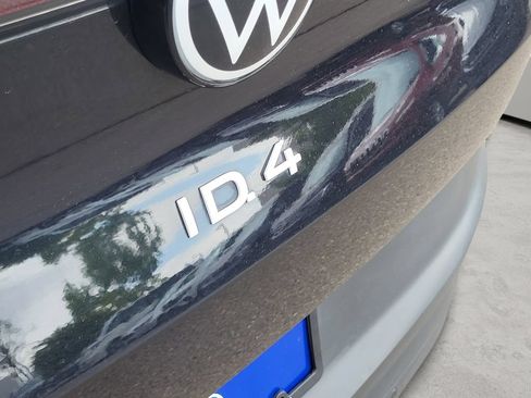 Used 2023 Volkswagen ID.4 Pro S RWD image 11