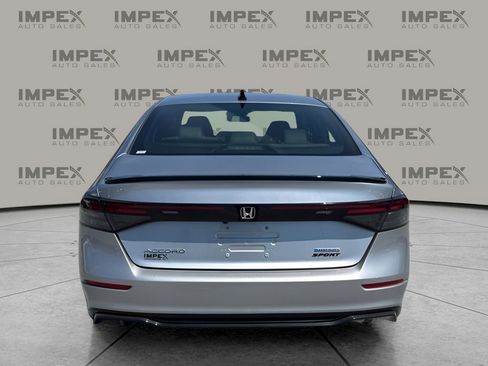 Used 2025 Honda Accord Sport image 4