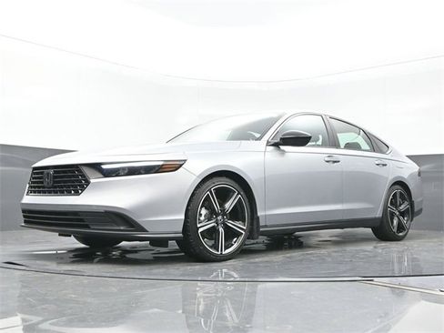 Certified 2024 Honda Accord Sport image 22