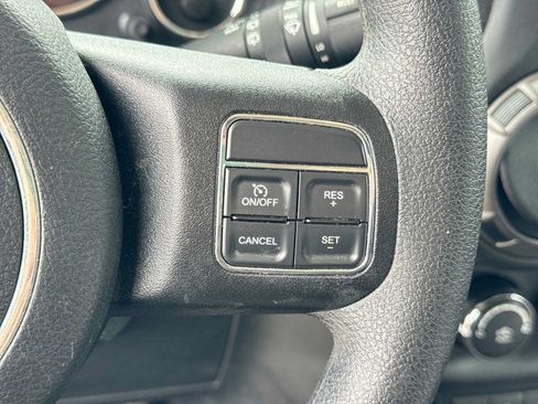 Used 2016 Jeep Wrangler Sport AWD/4WD image 22
