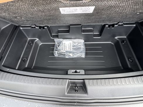 New 2026 GMC Acadia Elevation w/ Black Edition FWD image 7