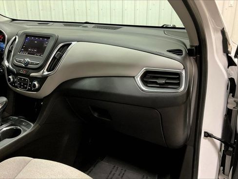 Used 2024 Chevrolet Equinox LT image 16