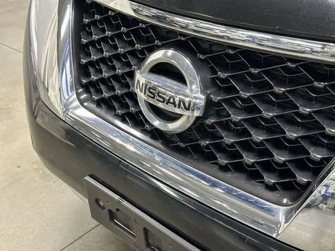 Used 2015 Nissan Pathfinder S FWD image 28