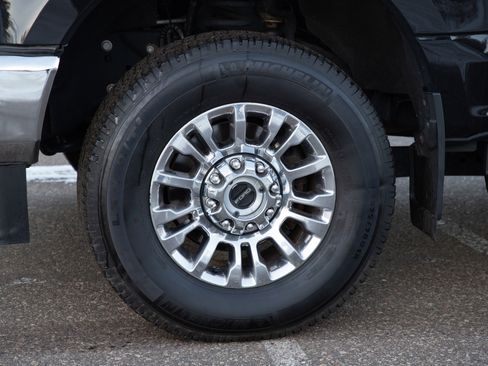 Used 2022 Ford F250 XLT w/ XLT Premium Package image 29