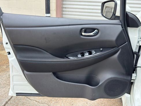 Used 2023 Nissan Leaf SV Plus FWD image 36