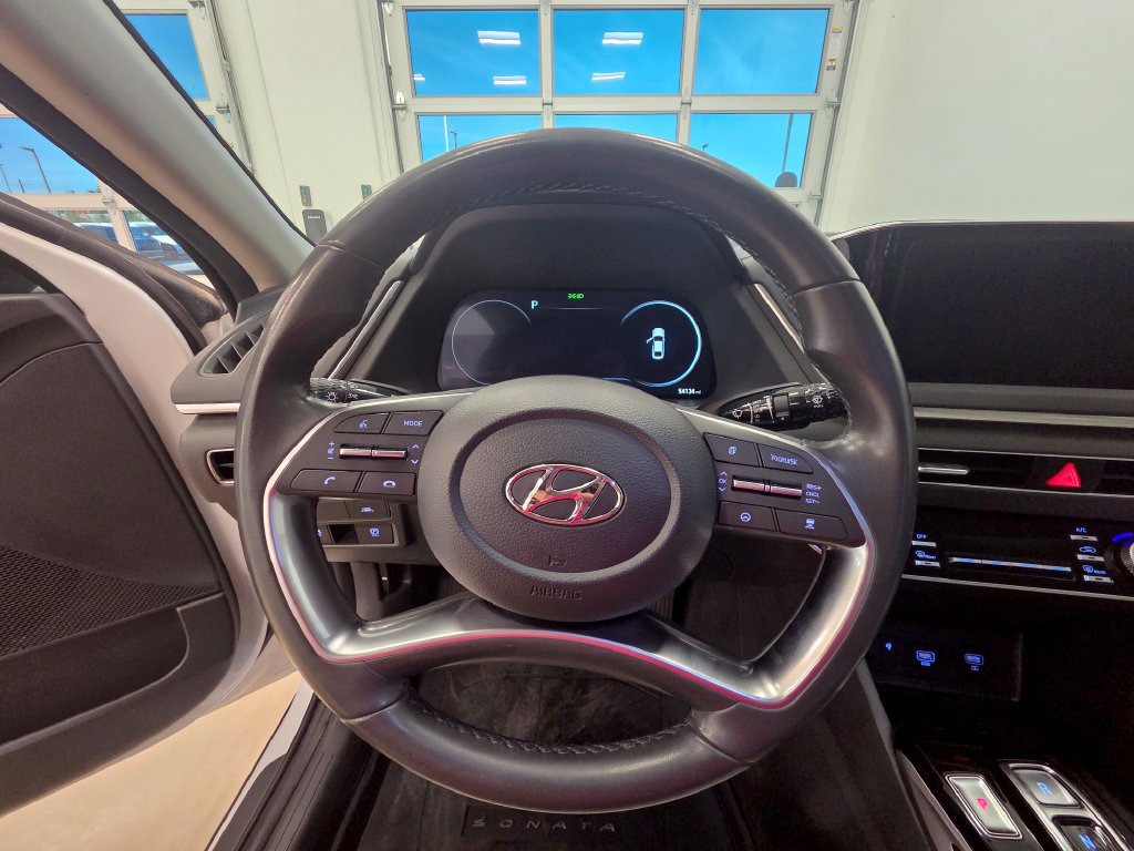 Used 2023 Hyundai Sonata SEL w/ Convenience Package FWD image 17
