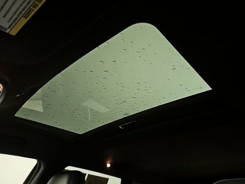 Used 2021 Jeep Grand Cherokee Laredo X image 14