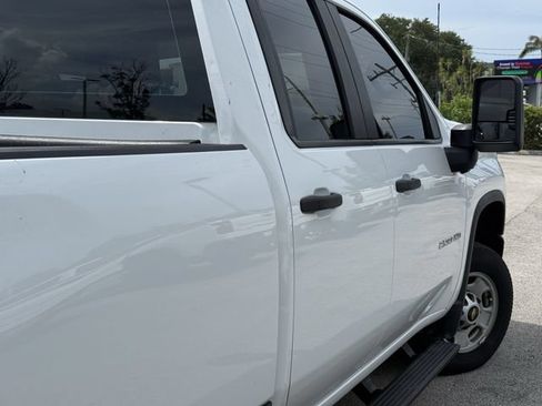 Used 2023 Chevrolet Silverado 2500 W/T w/ WT Fleet Convenience Package AWD/4WD image 9