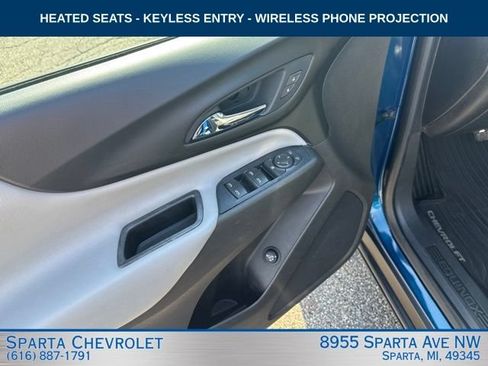 Used 2019 Chevrolet Equinox LT AWD/4WD image 12