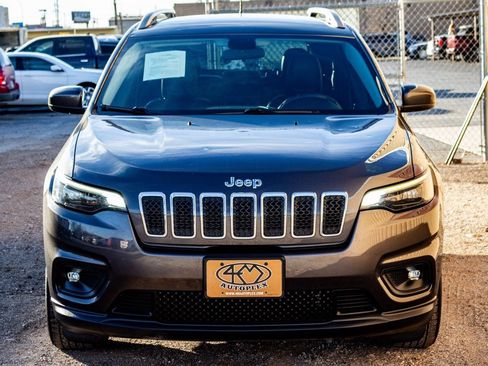 Used 2019 Jeep Cherokee Latitude Plus image 9