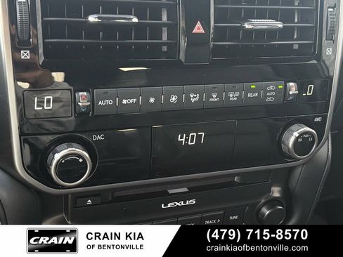 Used 2023 Lexus GX 460 Premium w/ Premium Plus Package image 18