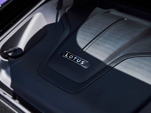 Used 2026 Lotus Emira SE RWD image 19