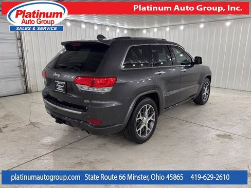 Used 2019 Jeep Grand Cherokee Overland image 5