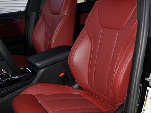 Used 2023 BMW X3 sDrive30i w/ Convenience Package image 9