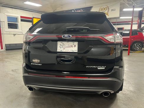 Used 2015 Ford Edge Titanium w/ Equipment Group 301A image 8
