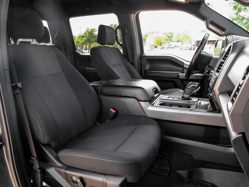 Used 2017 Ford F150 XLT w/ Equipment Group 302A Luxury AWD/4WD image 37