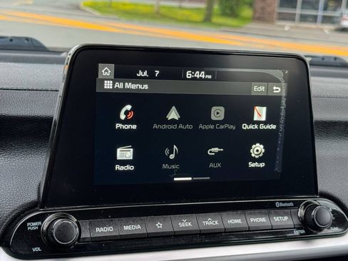 Used 2020 Kia Forte LXS FWD image 25