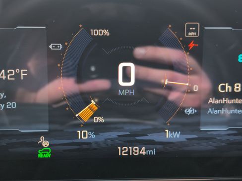 Used 2024 Chevrolet Equinox EV LT w/ LPO, All-Weather Mat Package image 15