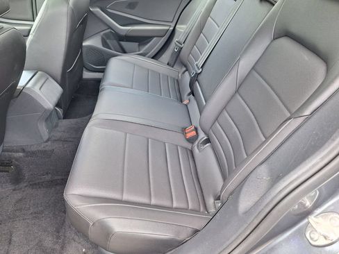 Used 2023 Volkswagen Jetta SE w/ Panoramic Sunroof Package FWD image 22