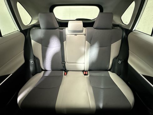 Certified 2025 Toyota RAV4 XLE w/ Convenience Package FWD image 30