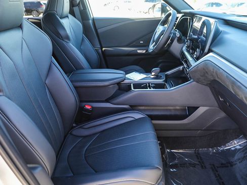 New 2026 Lexus TX 500h AWD image 16