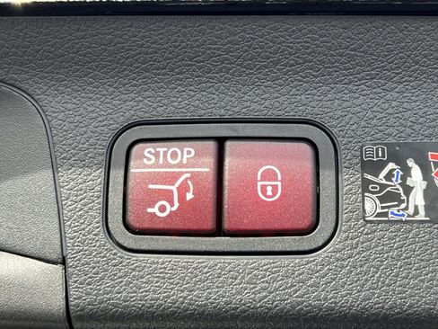 New 2026 Mercedes-Benz GLS 450 4MATIC image 26