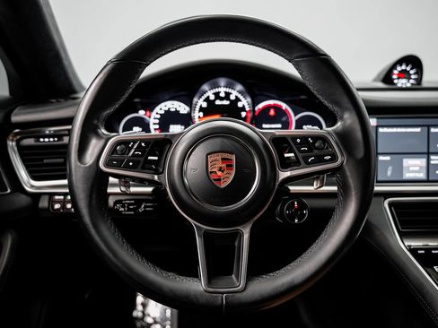 Used 2018 Porsche Panamera Turbo Sport Turismo AWD/4WD image 10