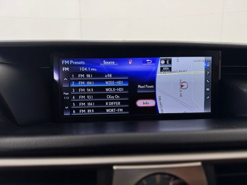 Used 2018 Lexus IS 300 AWD w/ Comfort Package image 15