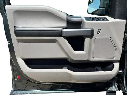 Used 2018 Ford F150 XLT AWD/4WD image 20