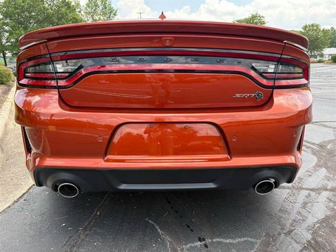 Used 2021 Dodge Charger SRT Hellcat RWD image 17