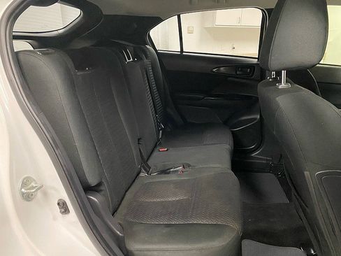 Used 2020 Mitsubishi Eclipse Cross LE image 13