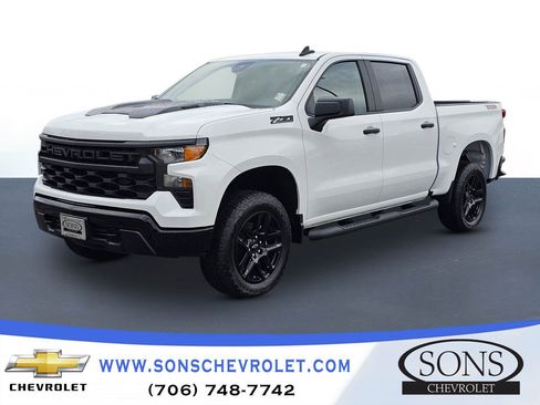 New 2026 Chevrolet Silverado 1500 Custom Trail Boss w/ Turbomax Blackout Package image 1