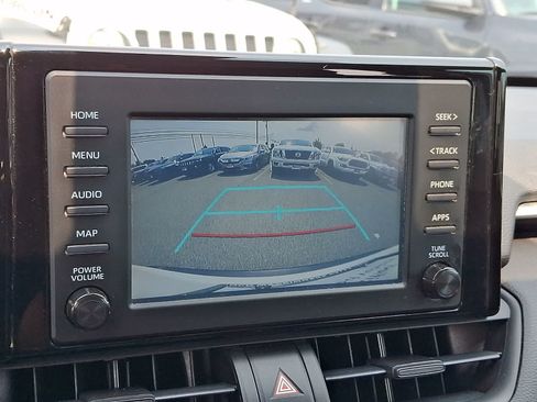 Certified 2019 Toyota RAV4 LE AWD/4WD image 20