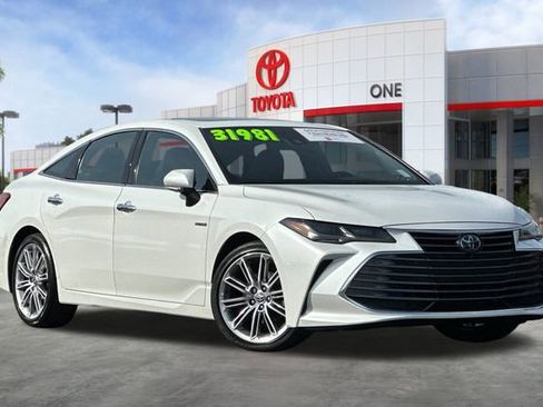 Certified 2021 Toyota Avalon Limited w/ Advanced Safety Package image 2