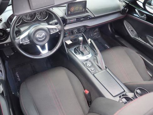 Used 2016 MAZDA MX-5 Miata Club RWD image 10