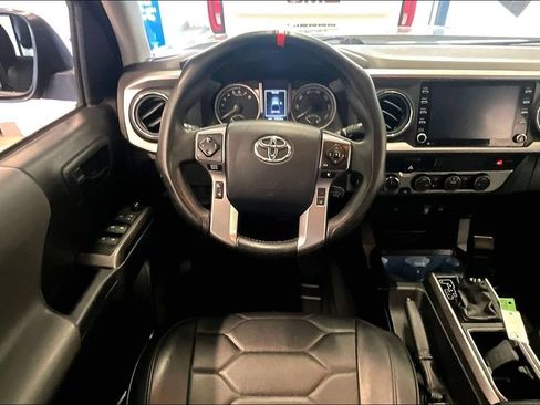 Used 2023 Toyota Tacoma SR5 w/ Black Out Package (TMS) AWD/4WD image 5