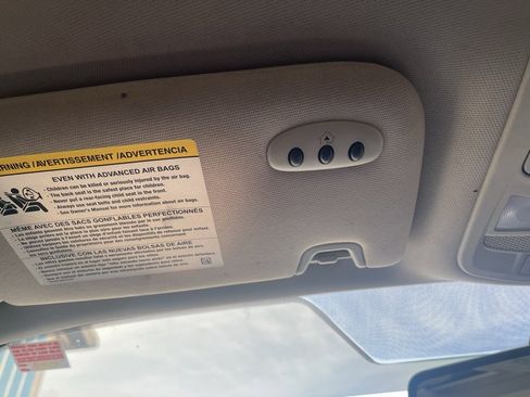 Used 2018 Ford Fusion Titanium image 31