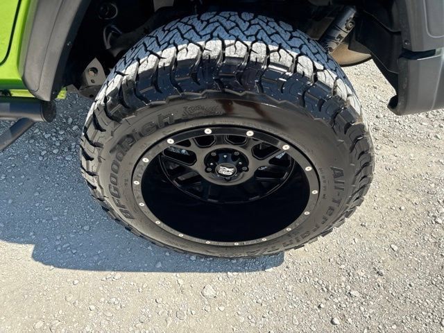 Used 2019 Jeep Wrangler Unlimited Sport S AWD/4WD image 25