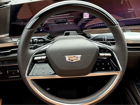 Used 2026 Cadillac Escalade ESV Luxury w/ Touring Package RWD image 13