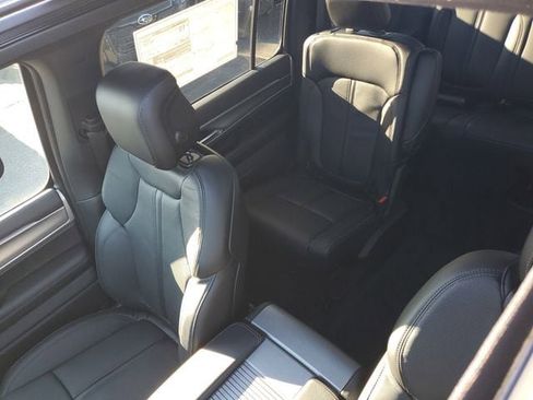 New 2026 Jeep Grand Wagoneer 4X4 w/ Premium Group I image 36