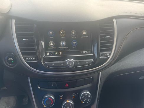 Used 2019 Chevrolet Trax LT w/ LT Convenience Package AWD/4WD image 10